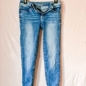 Women’s Dark Wash AE Skinny Jeans